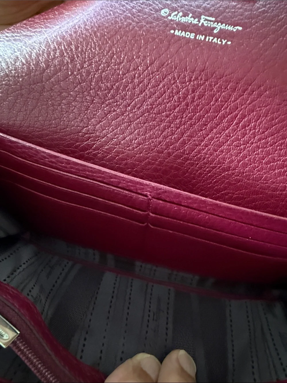 Salvatore Ferragamo Authentic Wine Red Burgundy Pebbled Leather Wallet - Picture 7 of 13